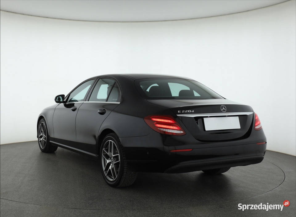 Mercedes E E 220 d Piaseczno