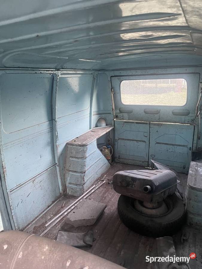 Renault Estaffette kamper Ostrów Wielkopolski