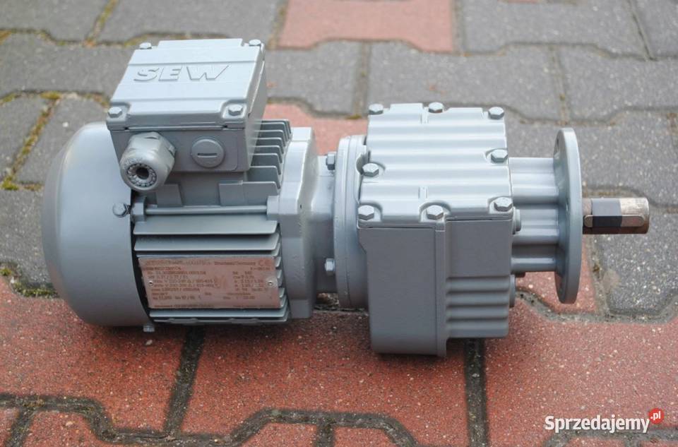 MOTOREDUKTOR kołnierzowy 037kw 53obrmin SEW sprzedam