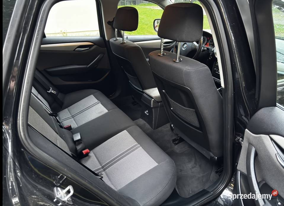 BMW X1 sDrive 20 1502010Full wersja serwisie isofix sprzedam