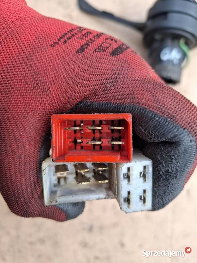 Przełącznik zespolony świateł pająk manetki Fiat osobowe sprzedam
