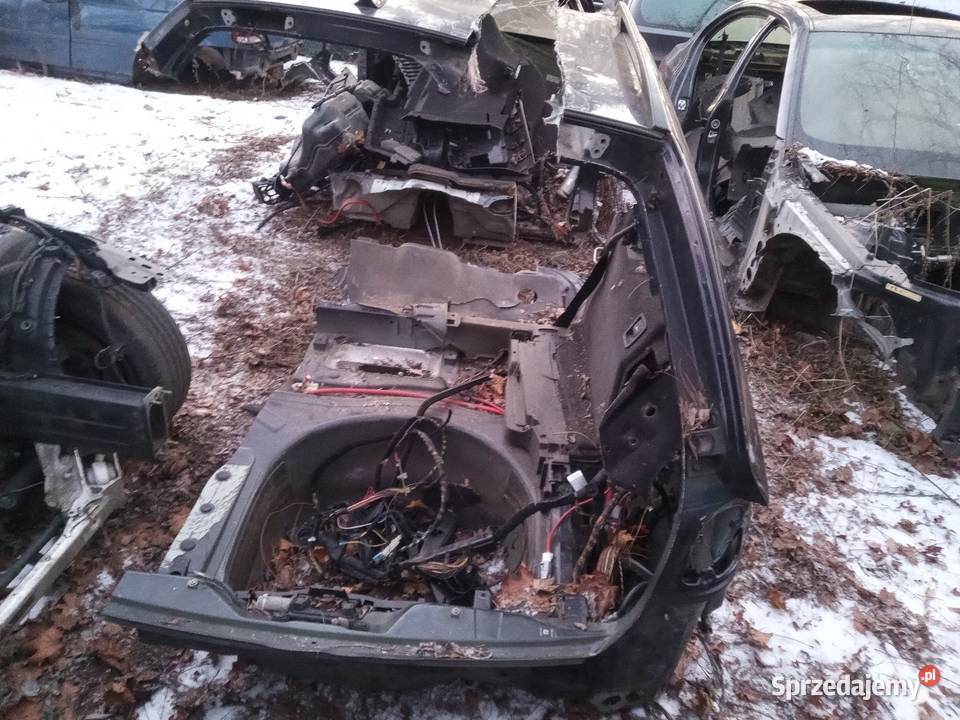 BMW E61 Ćwiartka Błotnik Prawy tył A355