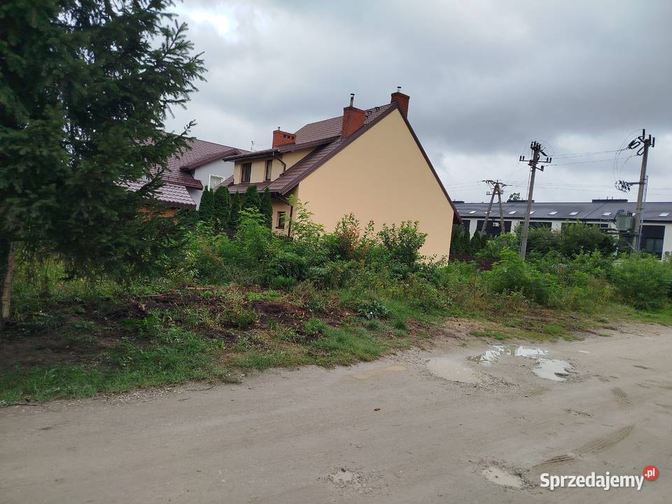 Sprzedam działkę w Markach budowlaną