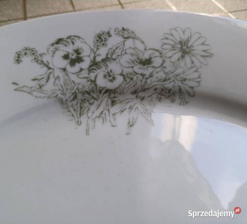 Ozdoby talerz z porcelany z pięknym motywem Porcelana i szkło dolnośląskie Kowary sprzedam