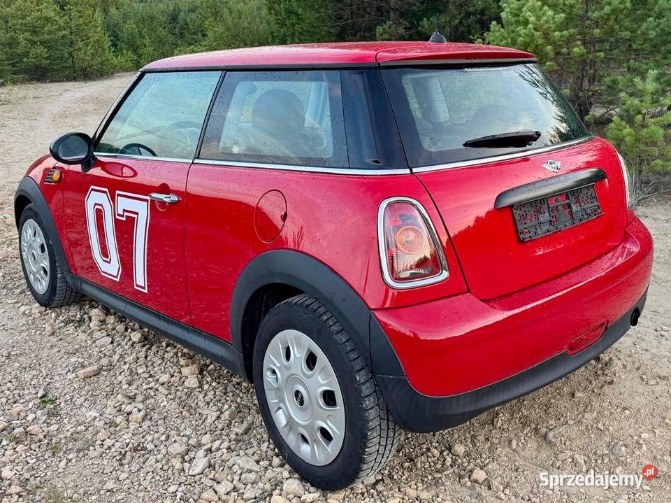 Mini one R56 14 benzyna czerwony