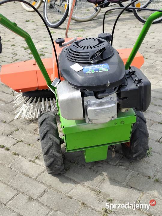 Szczotka Zamiatarka Spalinowa Honda GCV135 45