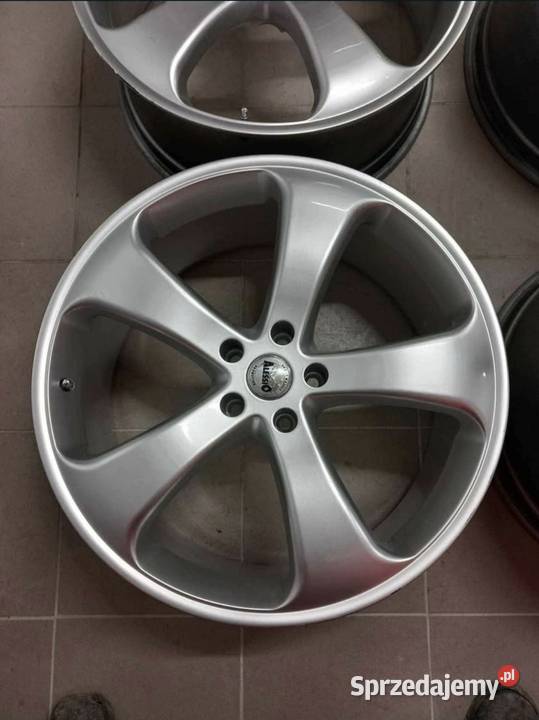 Felgi 22 cale 5x120 Święcany sprzedam