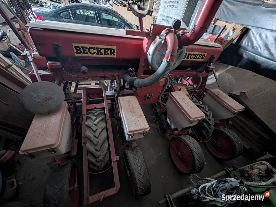 Siewnik Becker 4 rzędy do kukurydzy z Jaksonów