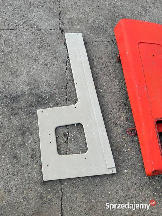 Maska boczki boczek pokrywa maski Zetor 6245 Zambrów