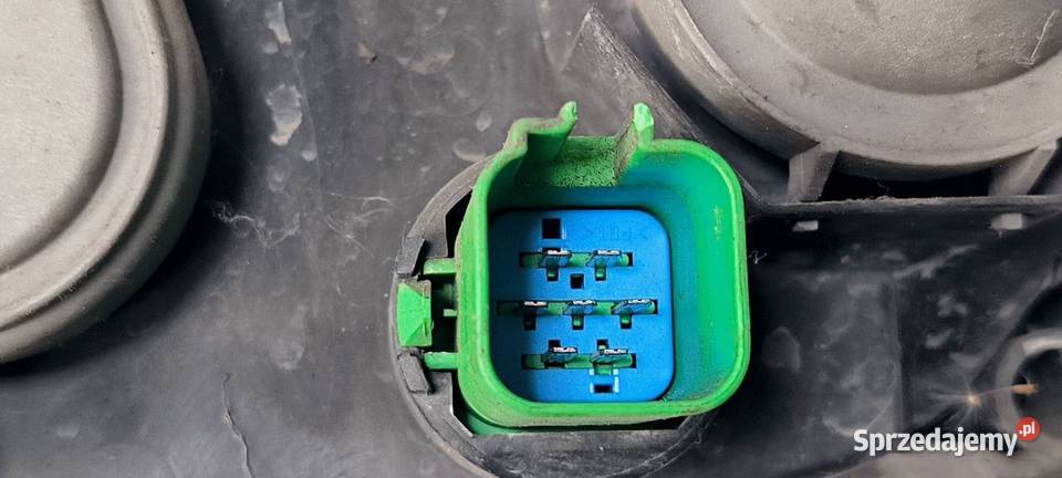 LAMPA PRAWA PRZÓD FORD FIESTA MK4 LIFT Lipno