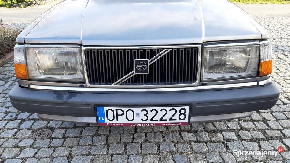 Volvo 240 87 sedan 23i Zarejestrowany w Polsce Opole sprzedam