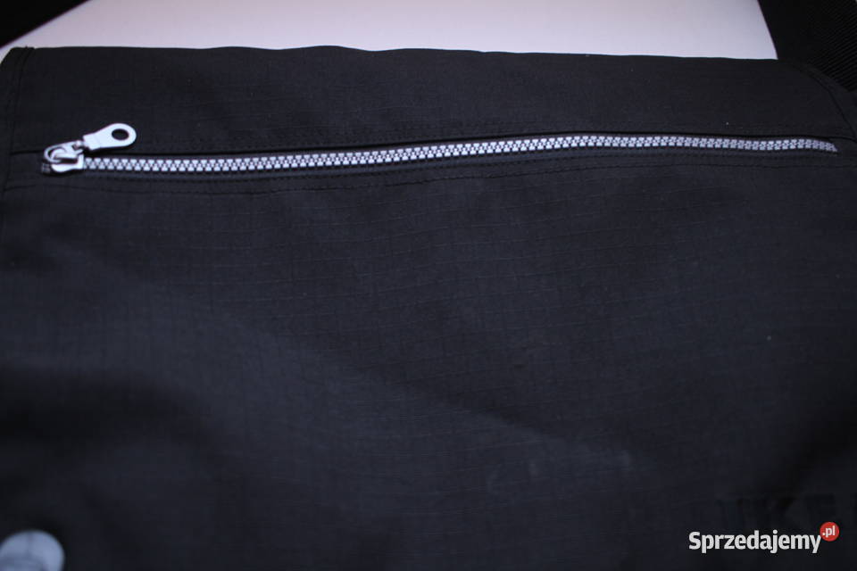 Czarna torba na ramię IKEA laptop pokrowiec Toruń