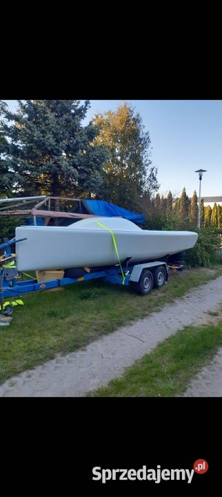 Spr,dam laminaty.kadlub. Jachtu