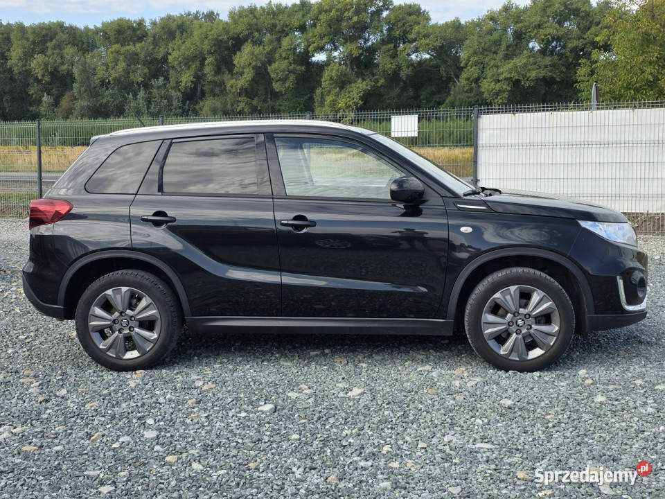 Suzuki Vitara 14 16V BoosterJet 2020r 4x4 81 światła przeciwmgielne Wojkowice