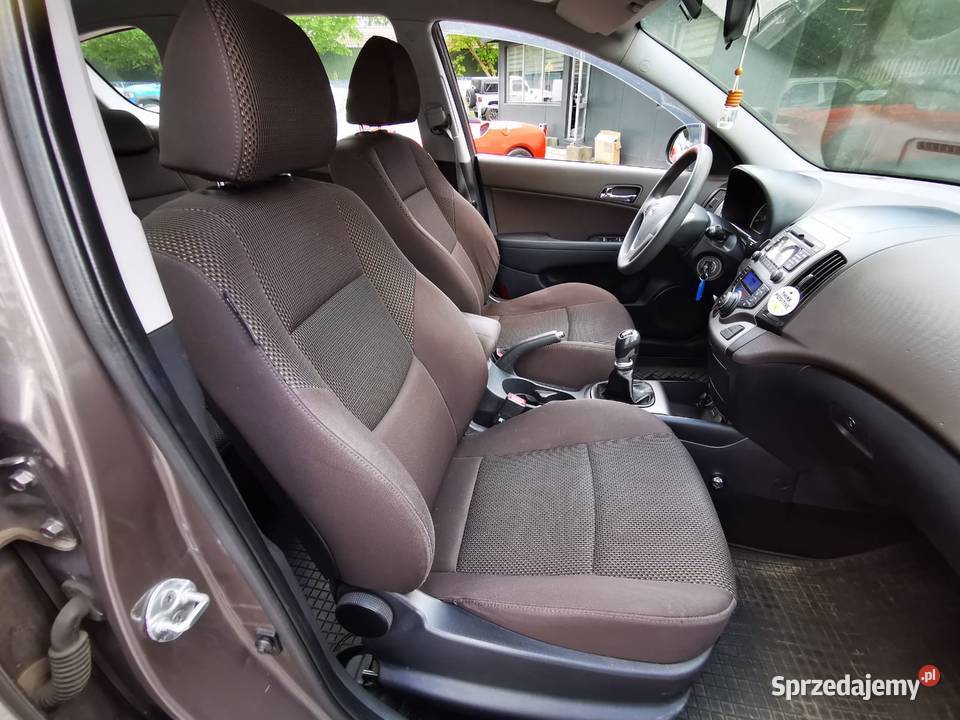 CW Facelifting 16 DOHC CVVT 126 Salon Polska 1600cm3 i30 Warszawa sprzedam