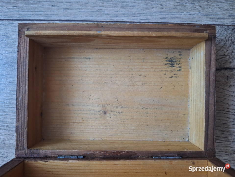 szkatułka drewniana PRL Krosno