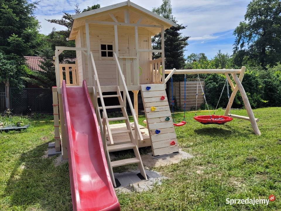 Plac zabaw domek dzieci ślizg huśtawki montaż dolnośląskie Lubin