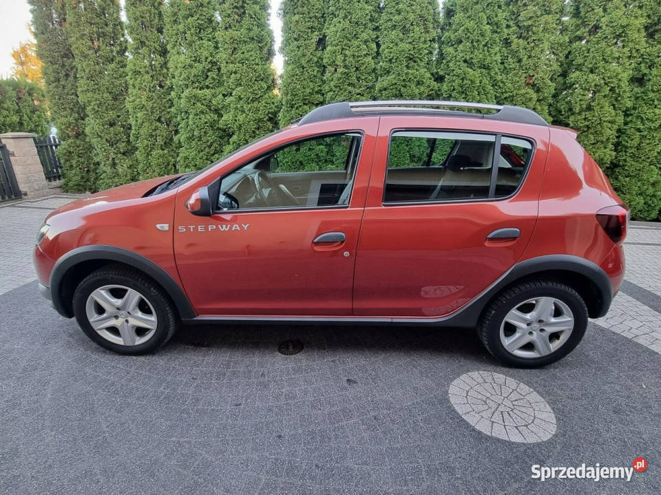 Dacia Sandero Stepway Niski Przebieg Navi Turbo relingi dachowe Płońsk sprzedam