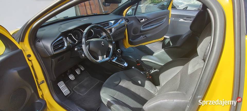 Citroen DS3 2013r 16 turbo 156 186 gniazdo USB