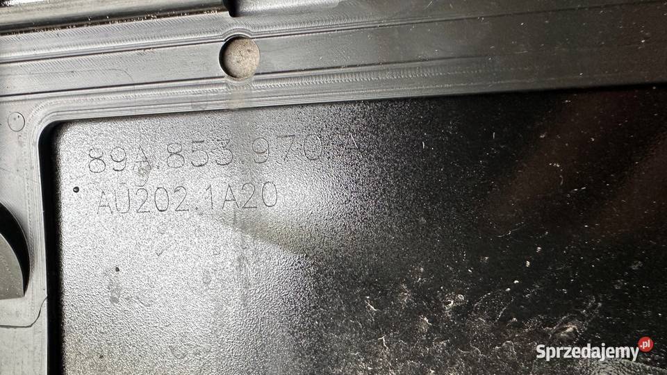AUDI Q4 ETRON LISTWA DRZWI TYLNA PRAWA osobowe Gorzów Wielkopolski sprzedam