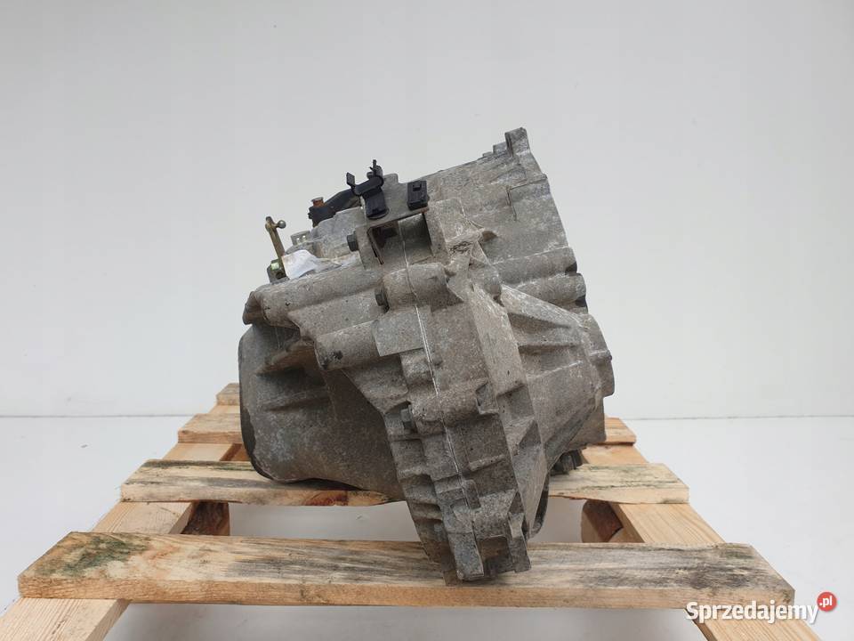 Volvo S60 V70 24 D5 SKRZYNIA BIEGÓW manualna