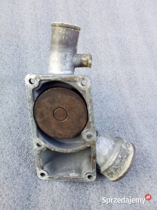Opel Kadett D Pompa wody termostat Bukownica