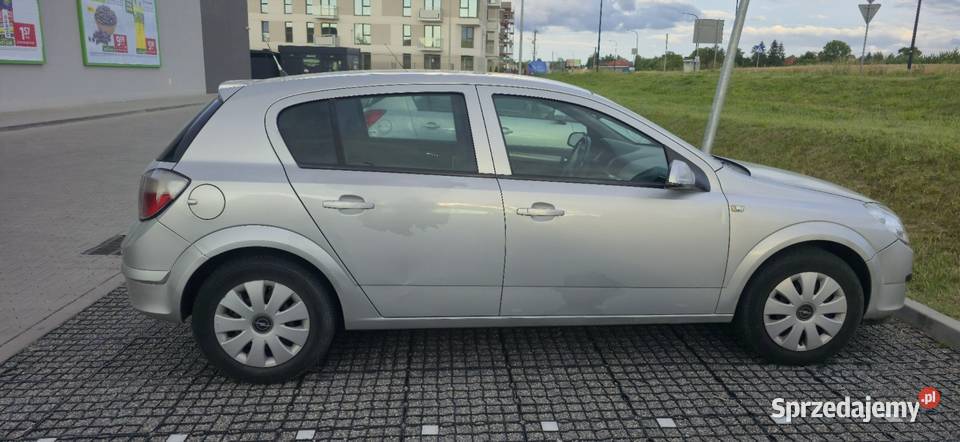 Opel Astra H 17 CDTI 2004r Astra Lublin