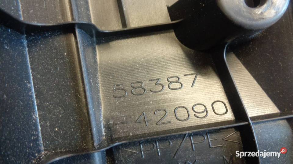 OSŁONA NA PAS NAKŁADKA TOYOTA RAV 4 V 5838742090