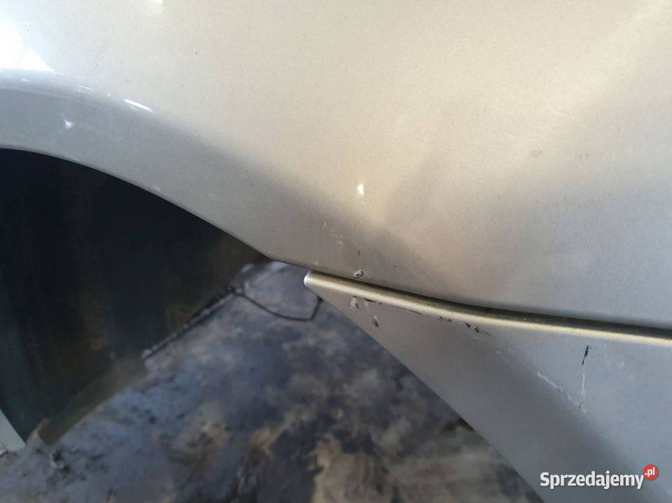 ĆWIARTKA PRAWA PRZÓD BMW E60 530D TITANSILBER Lipno