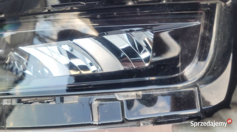 SEAT ATECA HALOGEN LED PRAWY PRZOD 575941700 osobowe Ruda Śląska