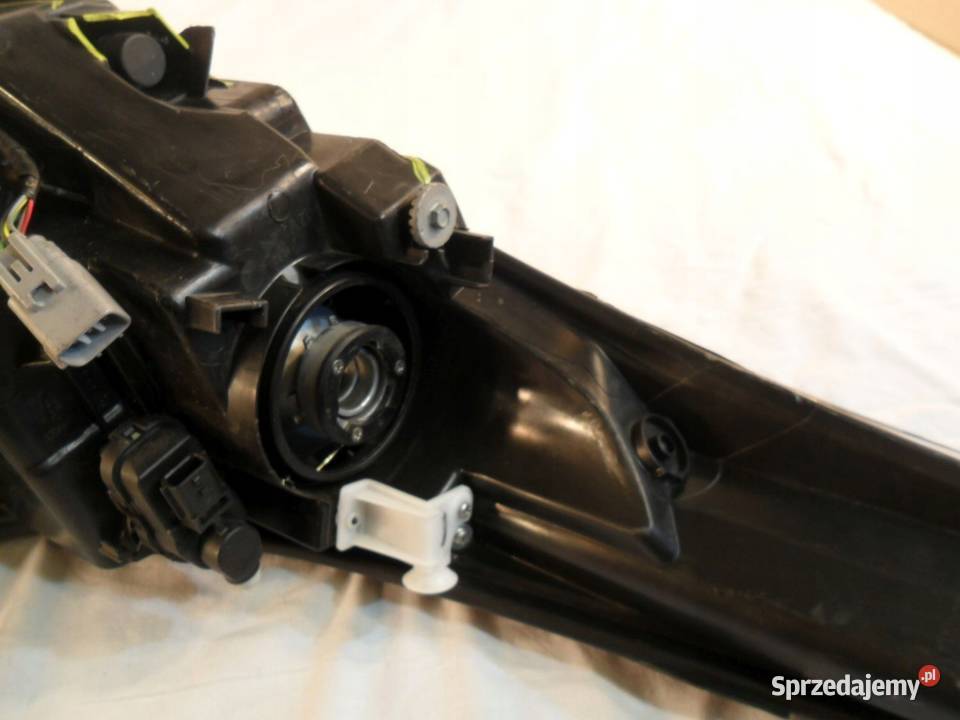 Toyota CHR reflektor lewy przedni lampa lewa Nowy Tomyśl