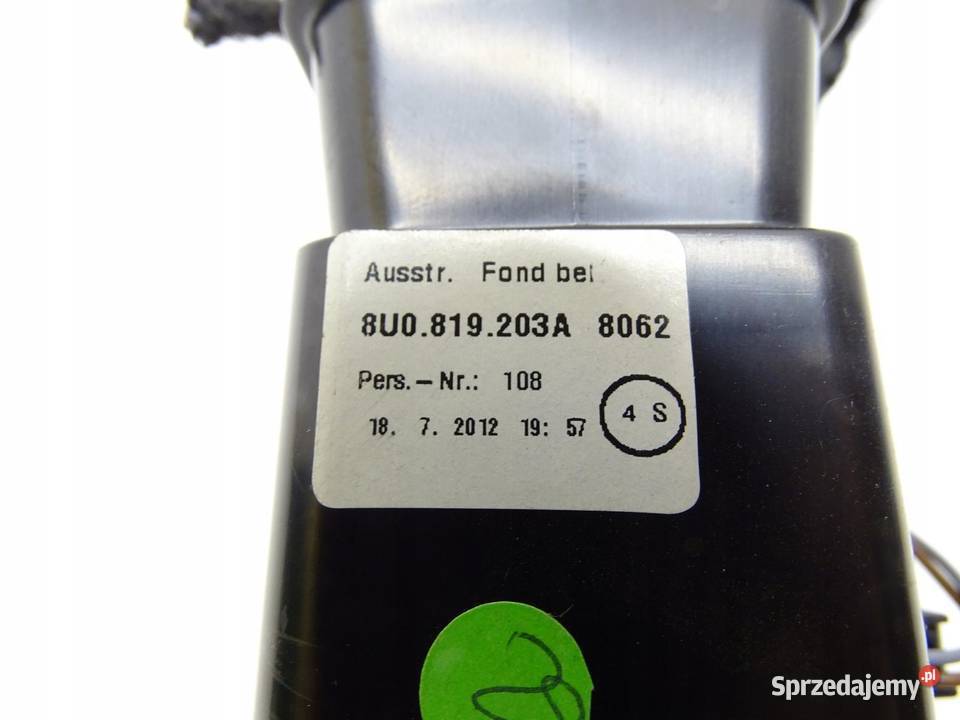 KRATKA NAWIEWU TYŁ TYLNA 8U0819203A AUDI Q3 8U