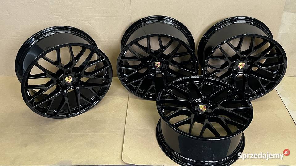 Porsche Macan RS Spyder 95B601025DL 95B601025DM wielkopolskie sprzedam