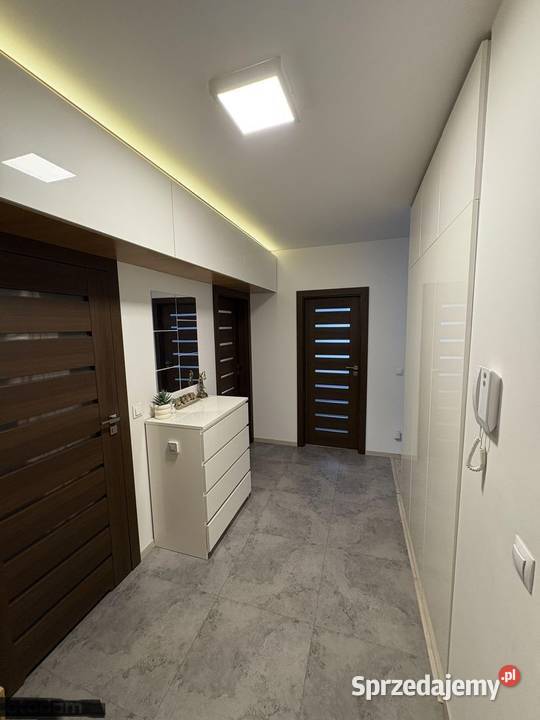 3pok 59met Trzebnickiej BALKONKOMÓRKAWINDA Liczba pokoi 3 Wrocław