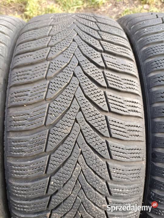 Opony zimowe 22545 R17