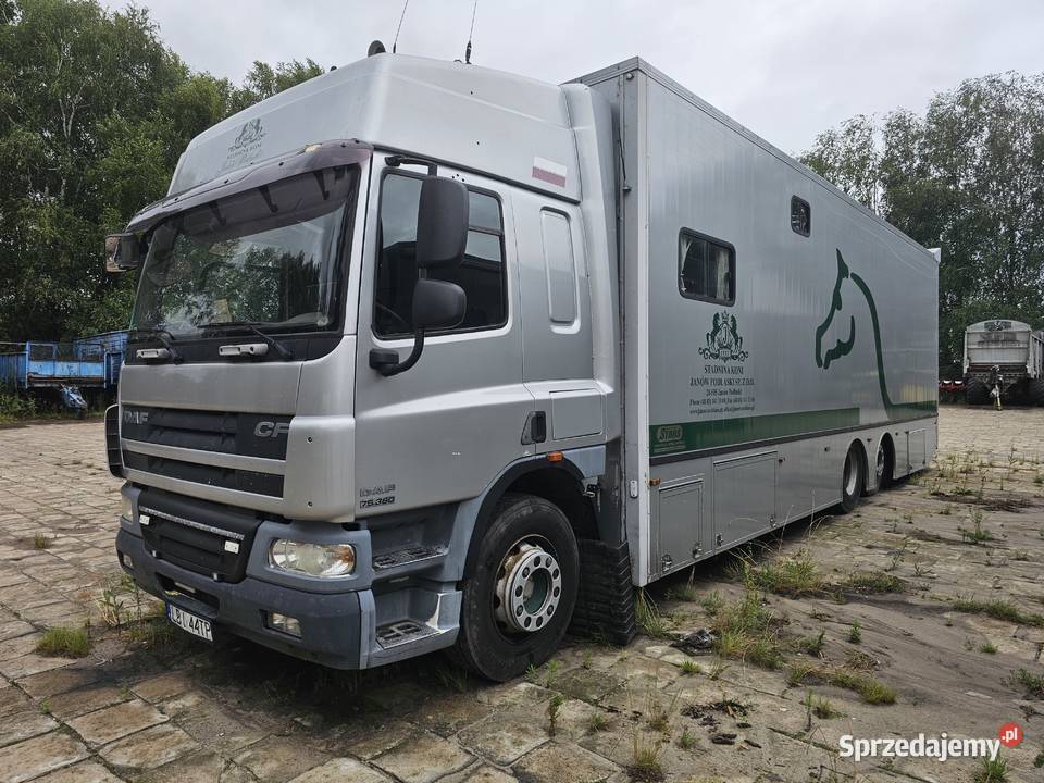 Samochód DAF FAR CF75360