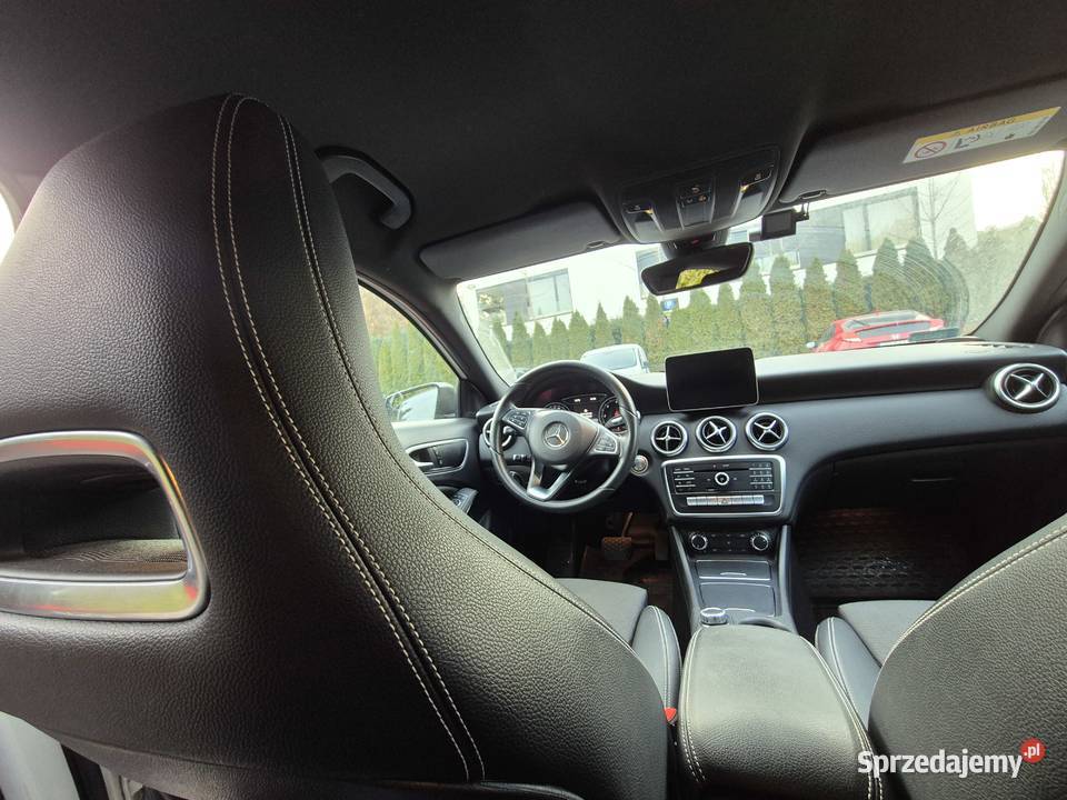 MercedesBenz Aklasa180d 7GDCT AMG line 43 Warszawa
