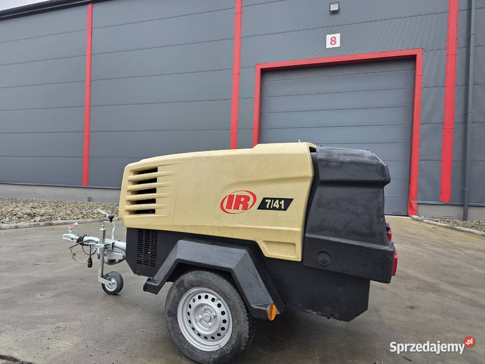 Kompresor sprężarka śrubowa przewoźna DOOSAn 741 Pozostałe Lubin