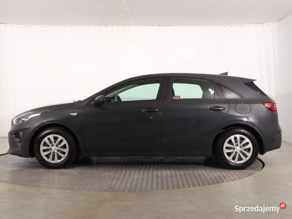 Kia Ceed 10 TGDI wielofunkcyjna kierownica Katowice