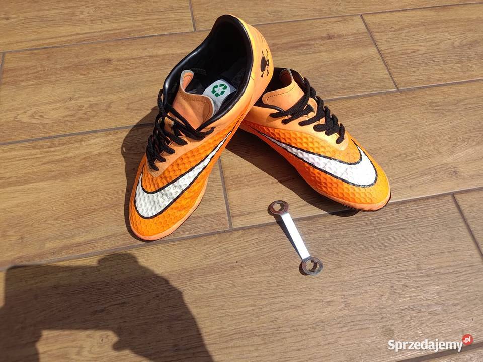 Korki Buty piłkarskie Nike Hypervenom r 41 Mielec