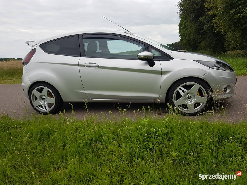 FORD FIESTA MK7 16 TiVCT 120 2010 ZAREJESTROWANA benzyna Turkowice