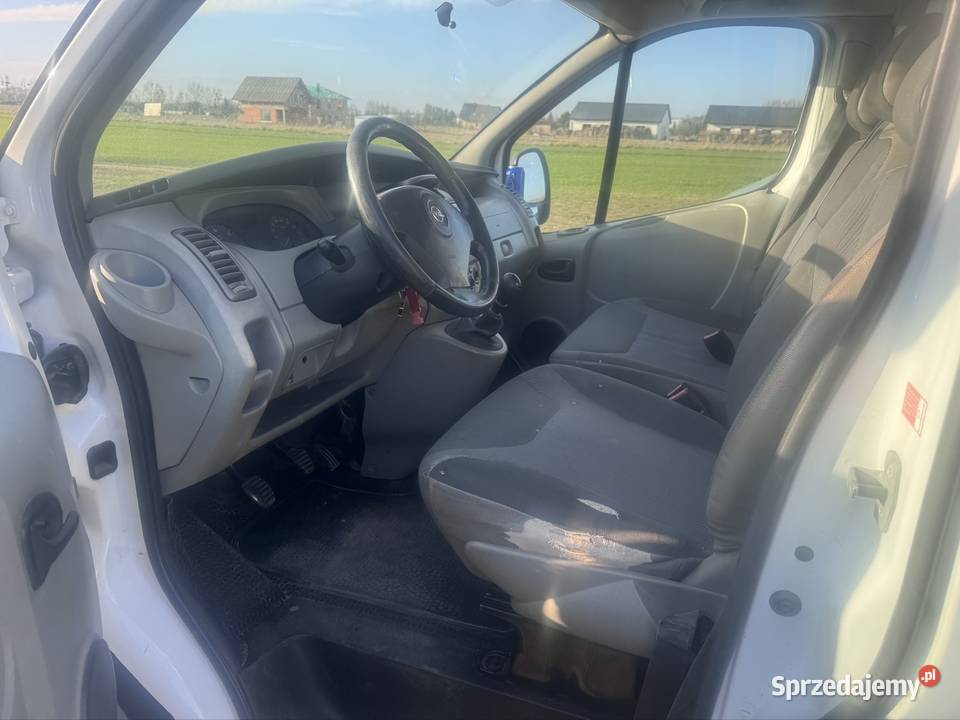 Opel vivaro 255 przebiegu klima hak zamiana Słupca