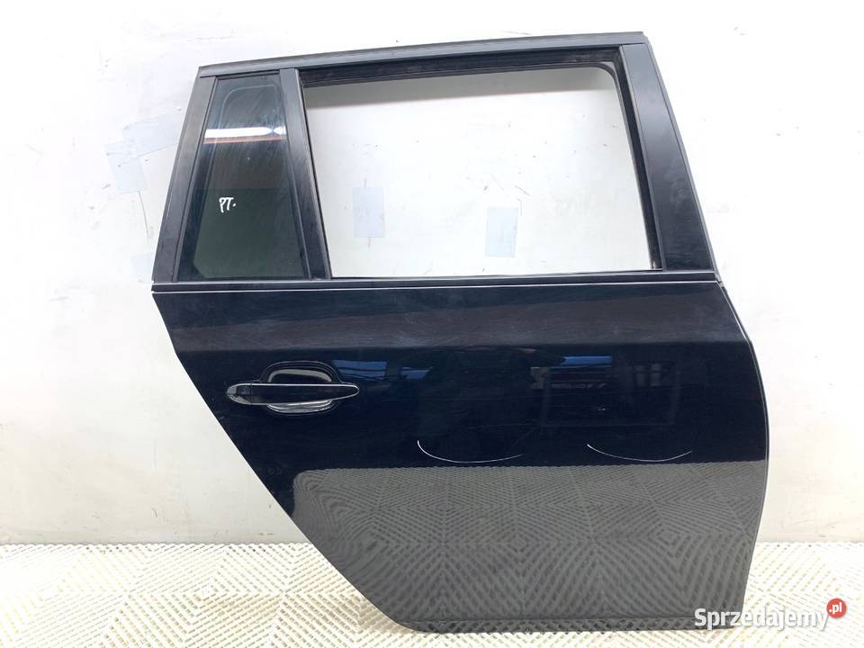 DRZWI PRAWY TYŁ BMW E61 Kombi 0410 SCHWARZ 2