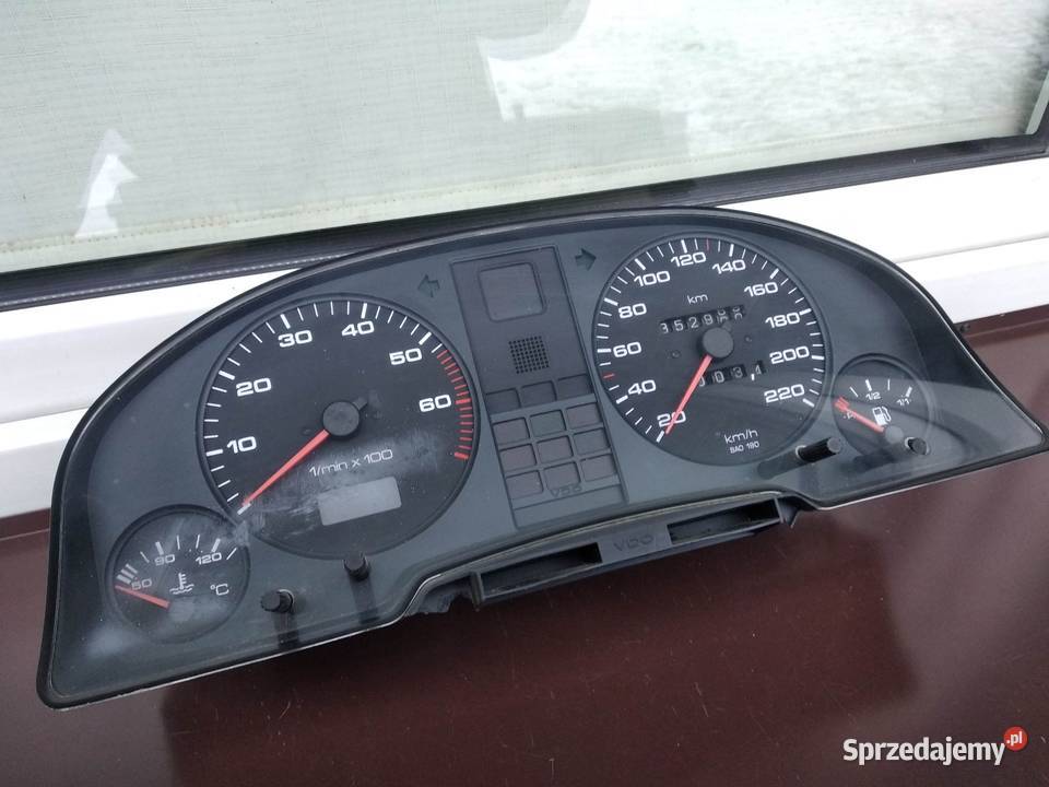 Audi 80 B4 19 TDI licznik zegary prędkościomierz Sieradz