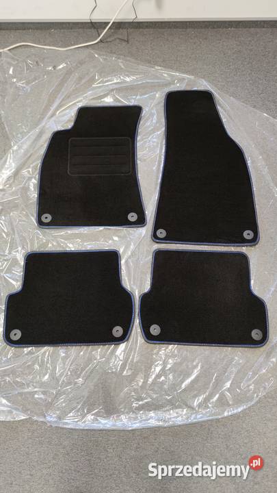 Dywaniki Welurowe Audi A4 B7 Czerwony niebieski Poznań sprzedam