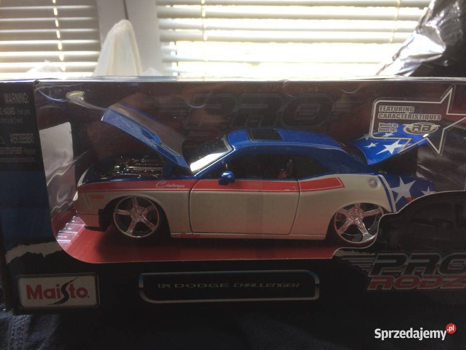 Dodge Challenger 124 Maisto Zielonka