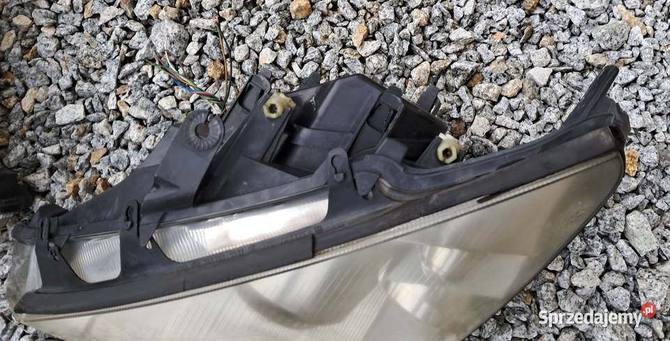 FORD FOCUS LAMPY XENON dolnośląskie sprzedam
