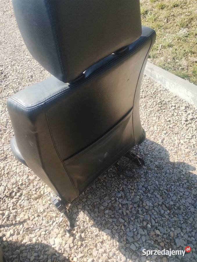 Fotele skóra passat b4 Fotele i kanapy Mykanów sprzedam