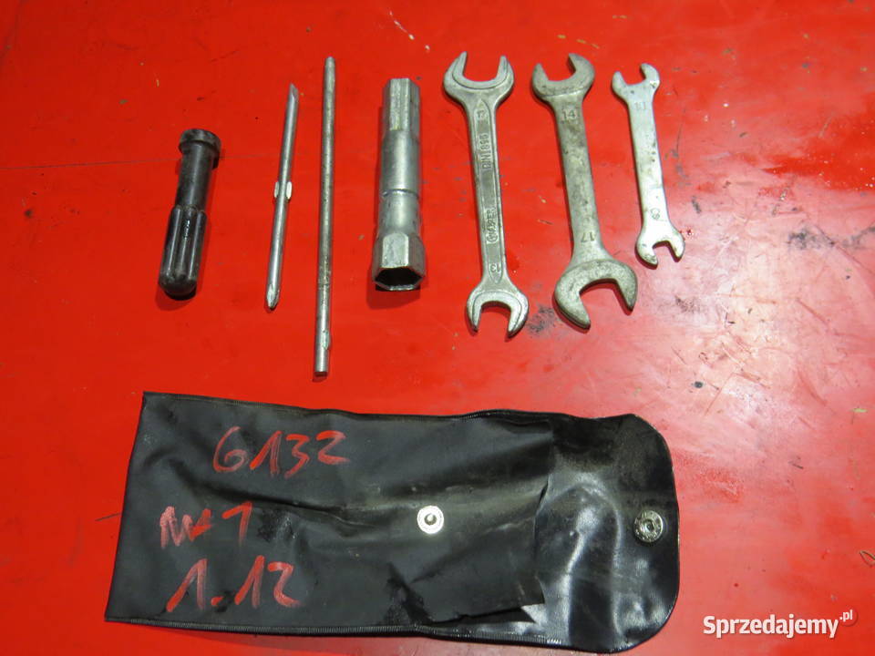 YAMAHA MAJESTY 250 03 zestaw kluczy narzędzi mazowieckie Warszawa