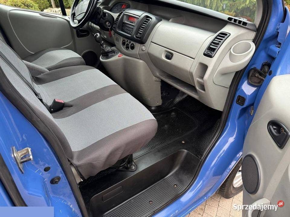 Renault Trafic Generation Expression 25 dCi 135 Samochody osobowe Krotoszyn sprzedam